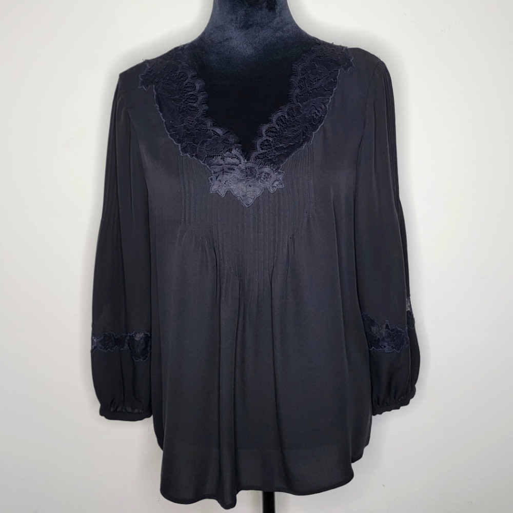 Joie Lace 100% Silk Black Flowy Blouse